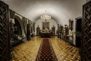 Casa lui Gheorghe Tătărescu din Strada Polonă: o arhitectură a memoriei politice și o moștenire vie în EkoGroup Vila